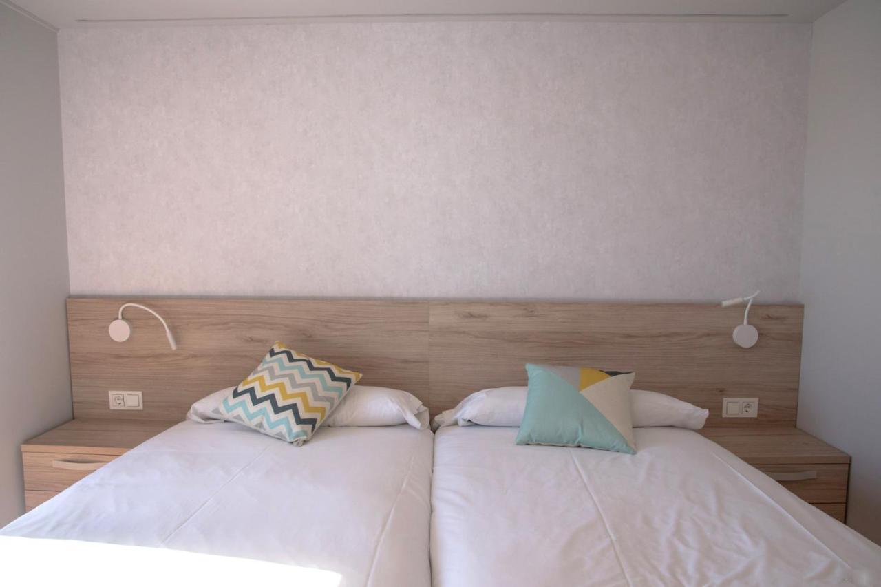 Casa Sabina Hotel Roncesvalles ภายนอก รูปภาพ