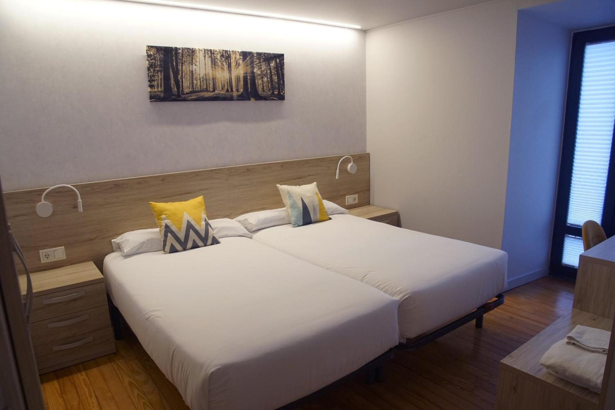 Casa Sabina Hotel Roncesvalles ภายนอก รูปภาพ